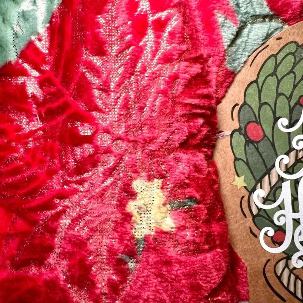 Christmas Red Poinsettia Flowers Plush Throw Blanket Gold Foil Green Leaves